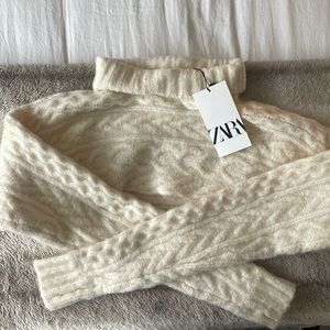 Cream Cable Knit Bolero
